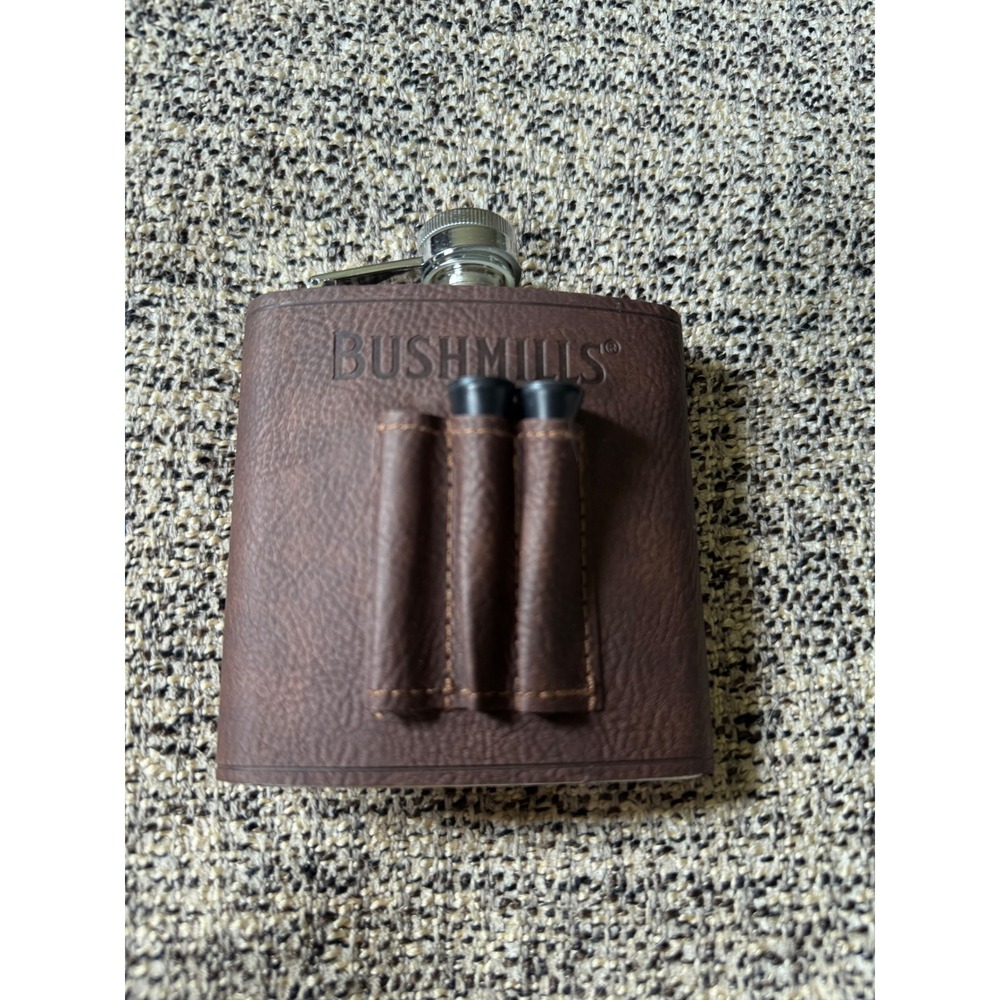 Bushmills 6 oz Stainless Steel Golf Hip Flask Brown Leatherette w/ Tees